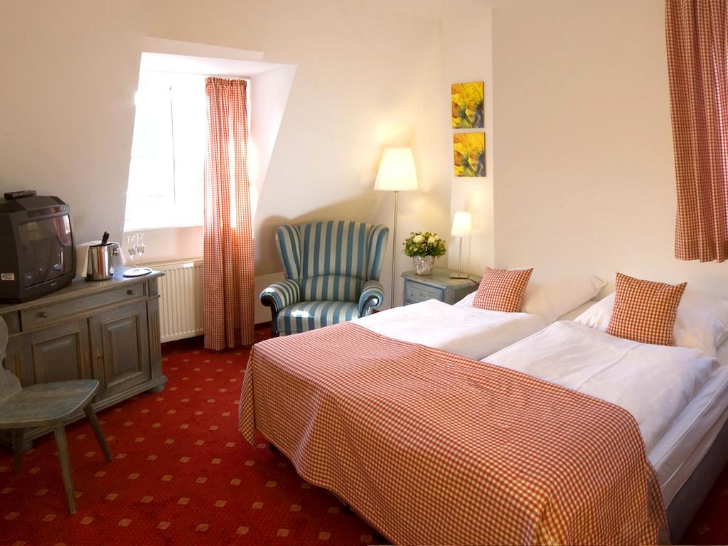 Landgasthof Und Hotel Weisser Lowe Eckental 객실 사진