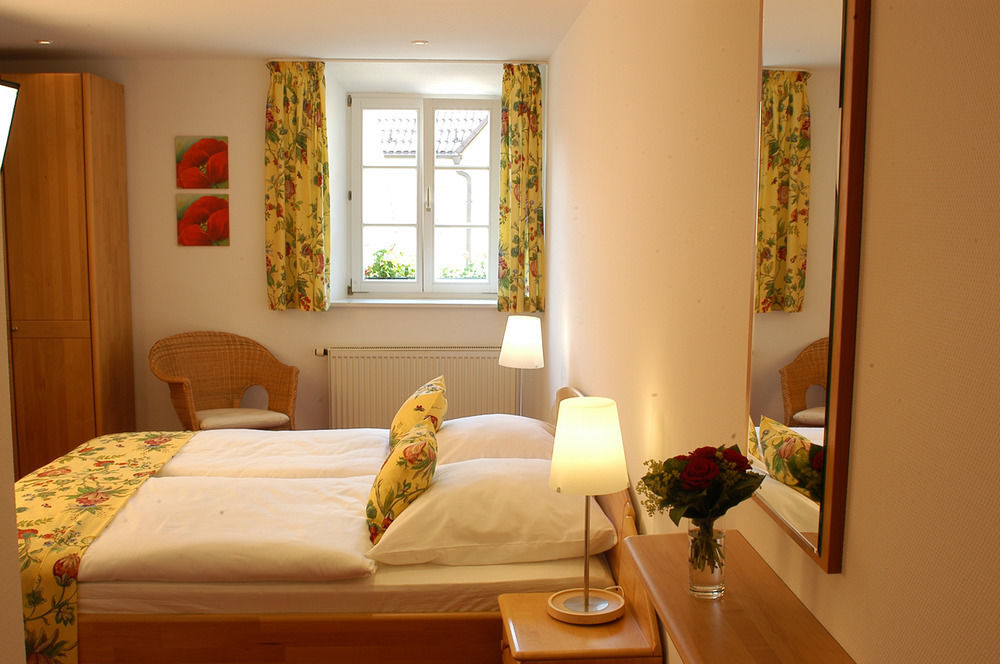Landgasthof Und Hotel Weisser Lowe Eckental 외부 사진