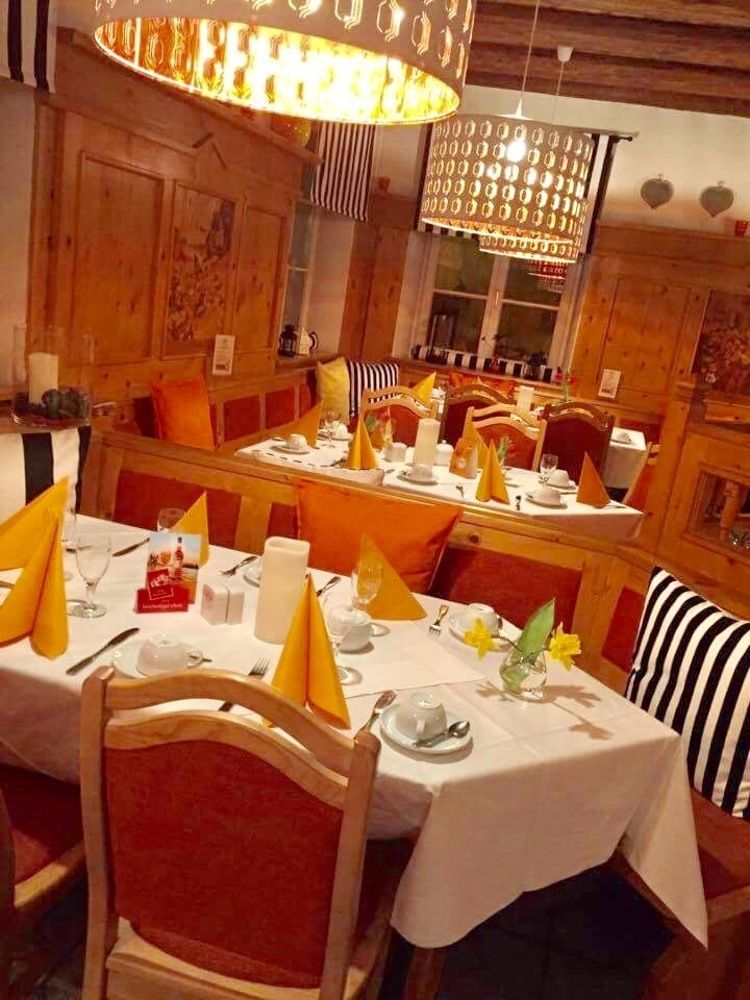 Landgasthof Und Hotel Weisser Lowe Eckental 외부 사진