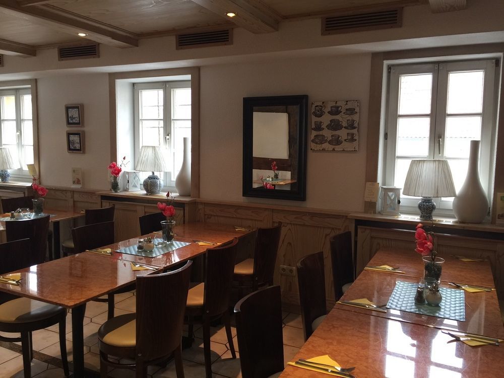 Landgasthof Und Hotel Weisser Lowe Eckental 외부 사진