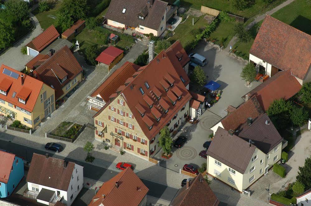 Landgasthof Und Hotel Weisser Lowe Eckental 외부 사진
